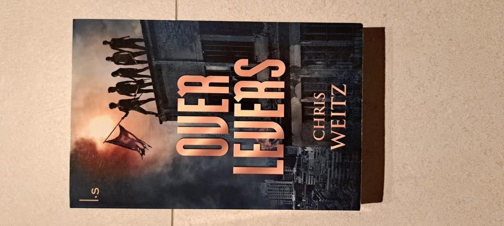 Survivants, Livres, Enlèvement ou Envoi, Comme neuf, Chris Weitz