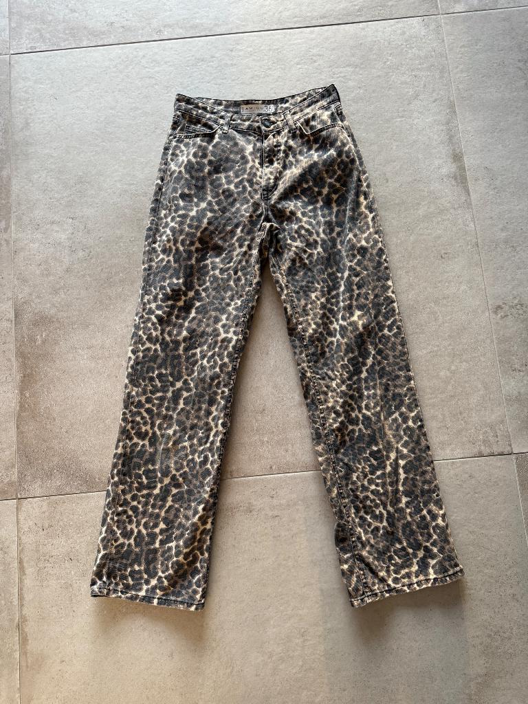 Jeans Amisu léopard, Kleding | Dames, Overige kleuren, Ophalen of Verzenden, Zo goed als nieuw, W28 - W29 (confectie 36)