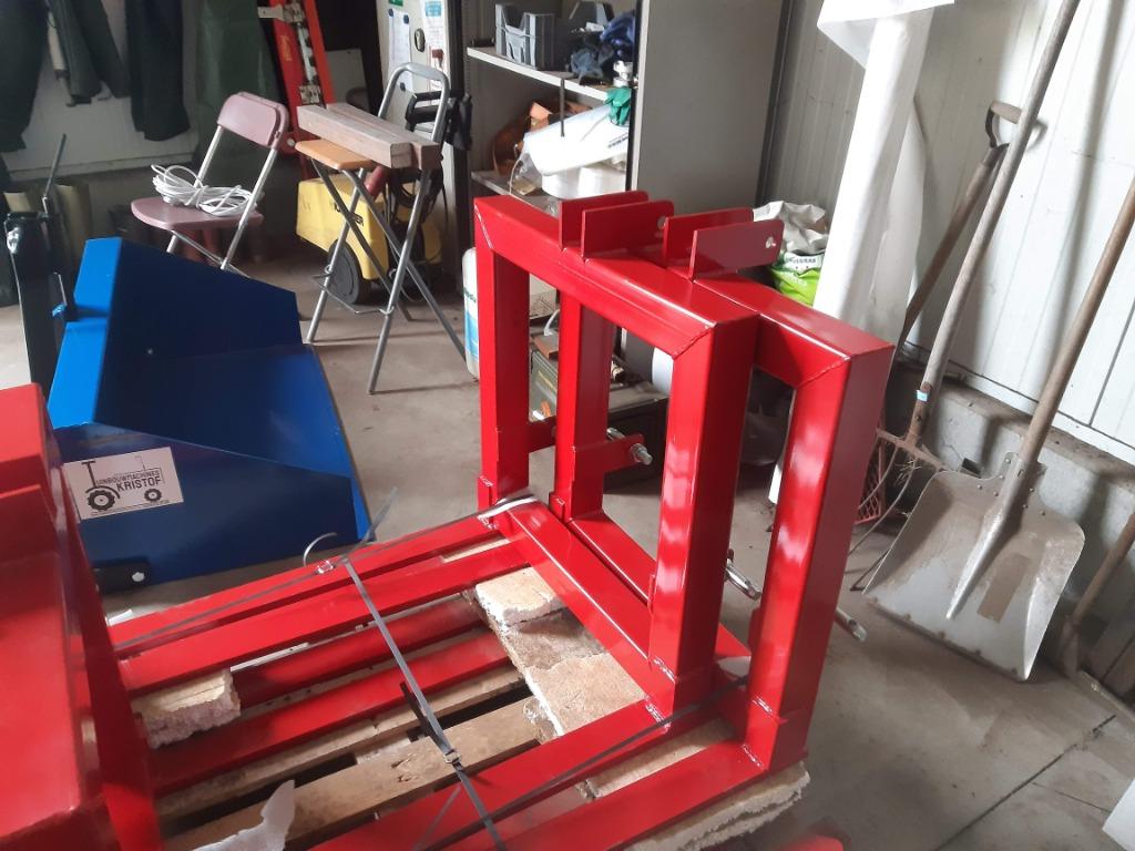 Palletdragers en grondbakjes, Ophalen