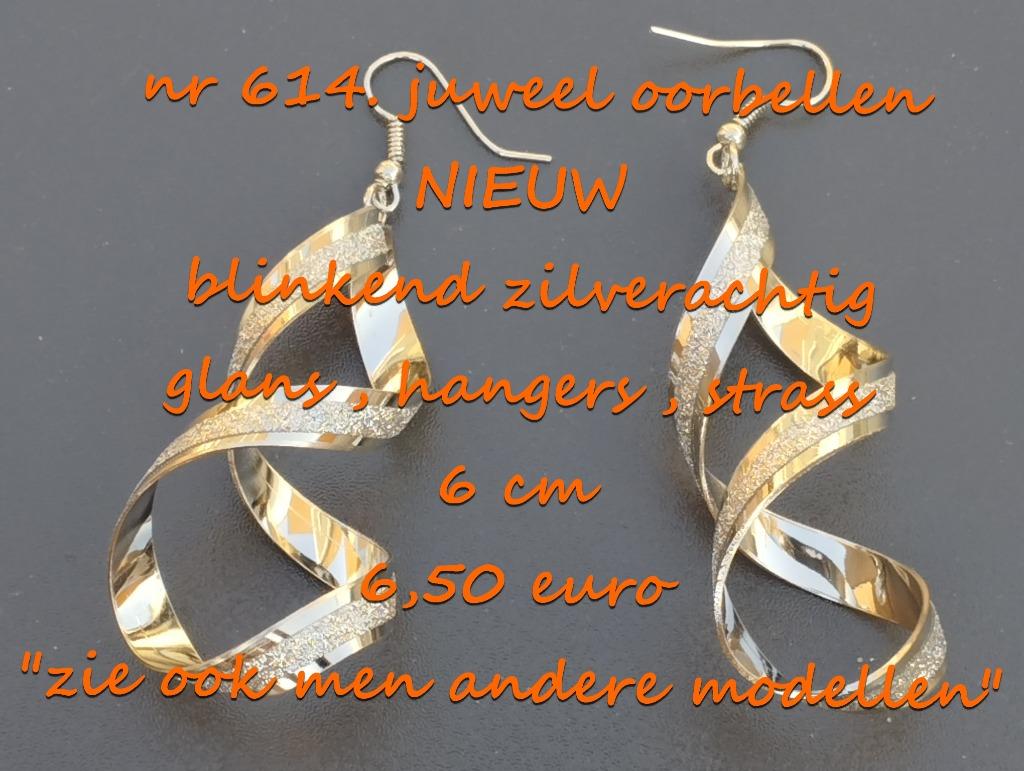 614. Juweel : oorbellen , NIEUW ,  @LAATSTE STUK@  gratis ve, Handtassen en Accessoires, Oorbellen, Nieuw, Hangers, Overige materialen