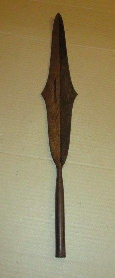Pointe de lance Africaine Congo 52,5 cm longueur, Antiquités & Art, Envoi