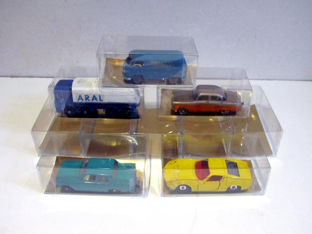 Kavel van 10 lege dozen voor Matchbox Hot Wheels Majorette, Ophalen of Verzenden, Nieuw, Overige typen