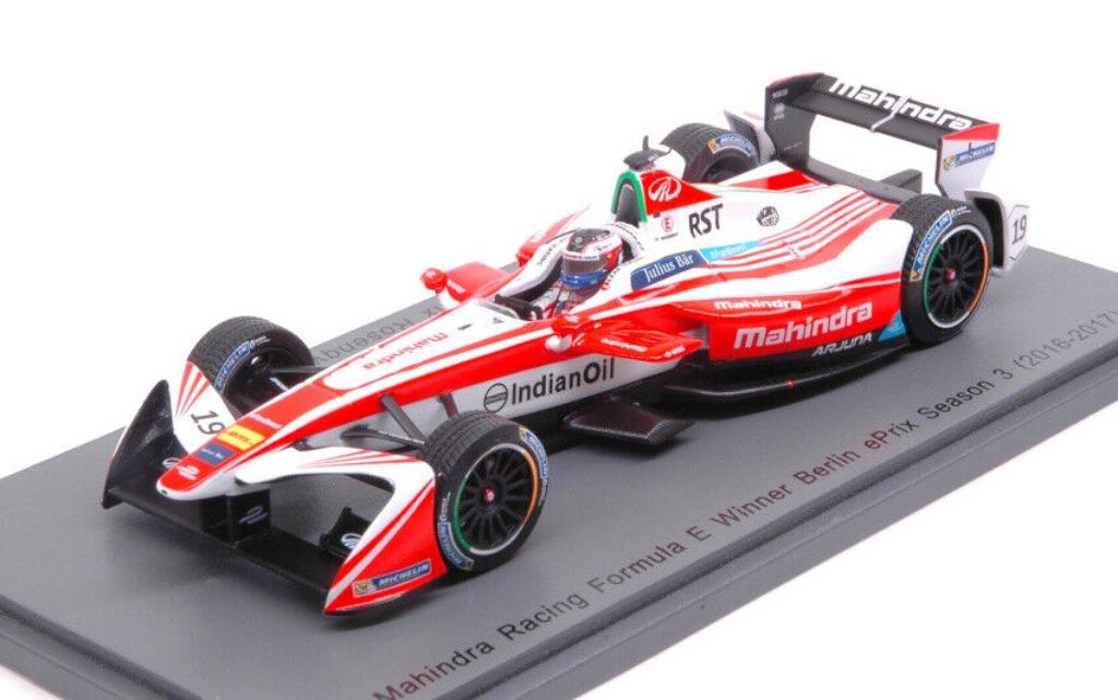 1:43 Spark E1 Mahindra Racing Winner Berlin ePrix Season 3, Enlèvement ou Envoi, Neuf, Voiture
