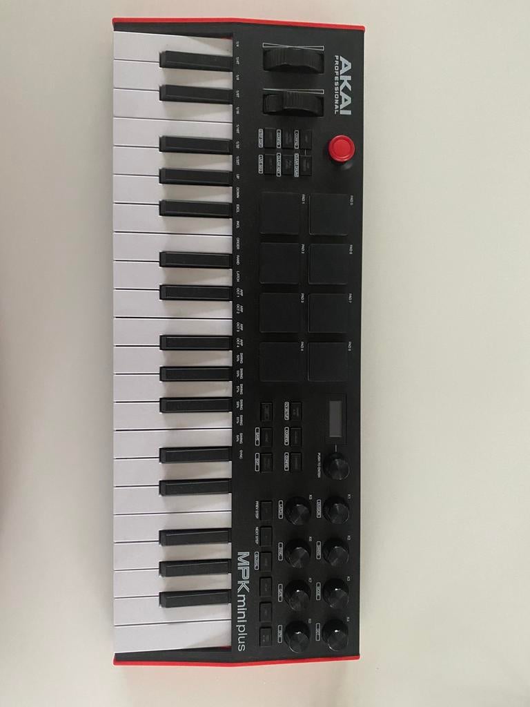 Akai mpk mini plus, nieuwstaat!, Ophalen of Verzenden, Nieuw