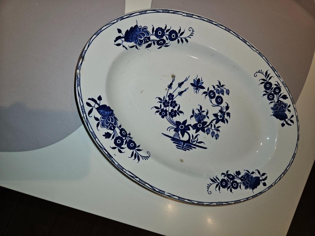 Boch schotel uit de serie "Grand Boucquet" - periode 1920, Ophalen, Gebruikt, Keramiek, Schaal of Schalen