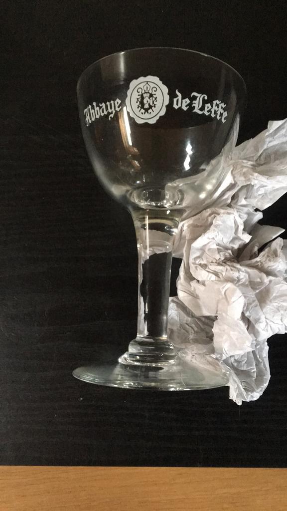 Verre à bière Abbaye de Leffe, Collections, Marques de bière, Enlèvement ou Envoi, Comme neuf, Verre ou Verres, Leffe
