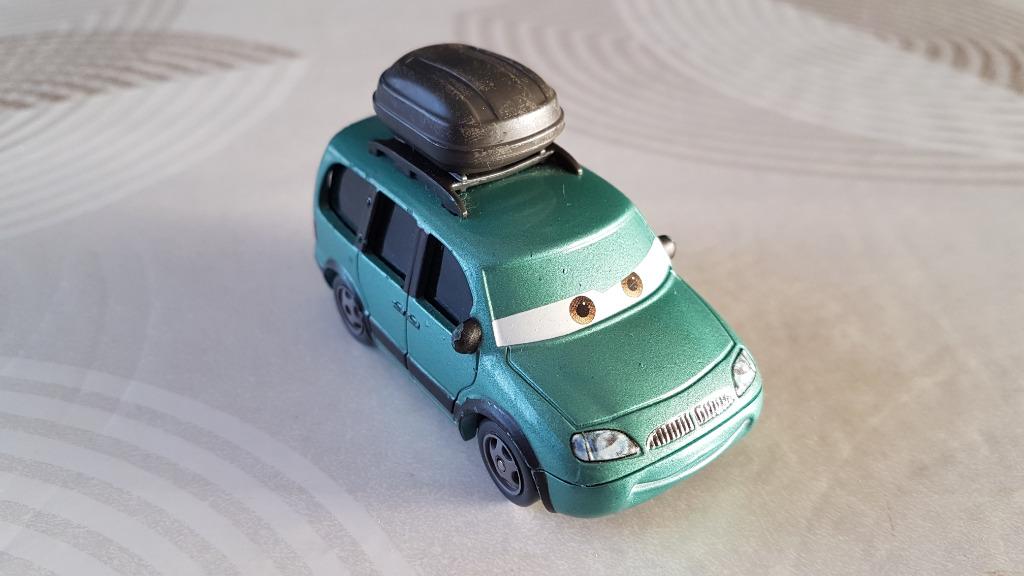 Disney Pixar Cars "Van" auto, Kinderen en Baby's, Speelgoed |Speelgoedvoertuigen, Ophalen of Verzenden, Gebruikt