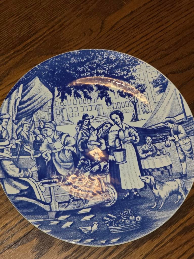 A vendre belle assiette décorative très bon etat, Enlèvement