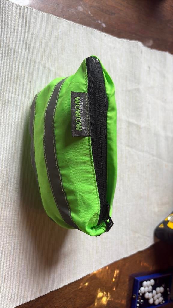 Boekentas waterdichte overtrek fluo, Ophalen, Zo goed als nieuw