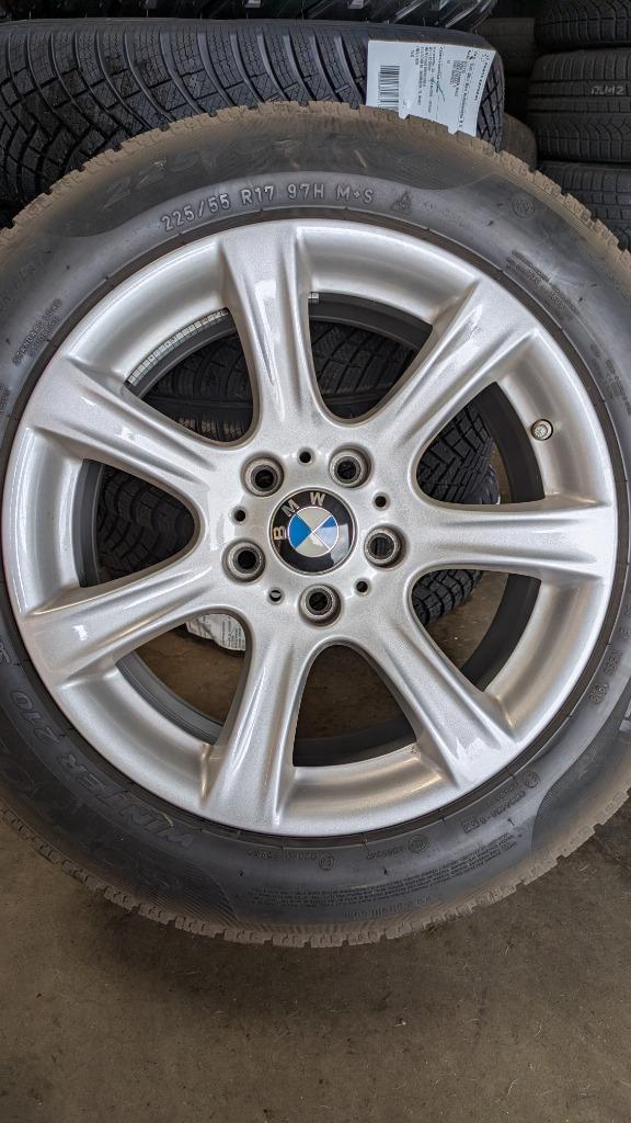4 Winterbanden Pirelli Sotttozero op lichtmetalen velg BMW, Auto-onderdelen, Banden en Velgen, Band(en), Winterbanden, Ophalen