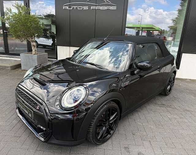 MINI Cooper S Cabrio 2.0AS Cooper S Black Pack  Full option, Autos, Mini, https://public.car-pass.be/vhr/6b260b4d-b17d-47d0-ab6b-2818308c709c