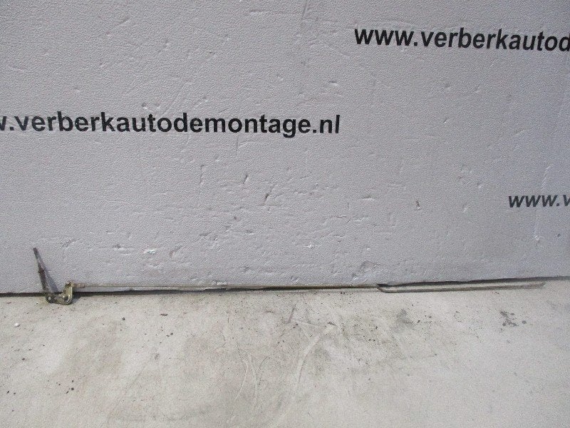 PORTIERSTANGEN LINKS ACHTER Mercedes-Benz / 8 (W115), Gebruikt, Mercedes-Benz, Dialog.mb@mercedes-benz.com, Mercedes-Benz AG