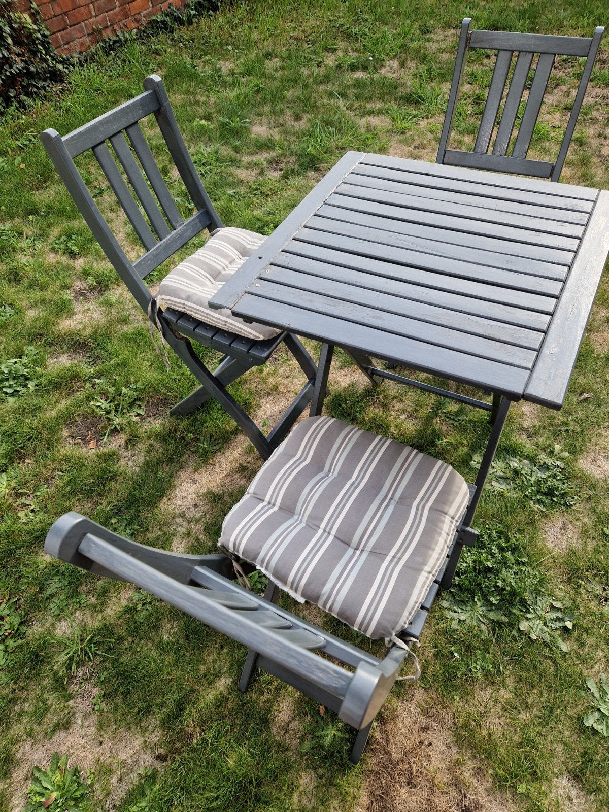 Table de jardin, Enlèvement, Utilisé