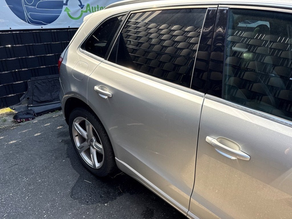 PORTE DROITE ARRIÈRE Audi Q5 (8RB) (|8R0833052B|), Auto-Union-Straße  1,
85057  Ingolstadt, DE, Info@audi.de, Audi, Utilisé