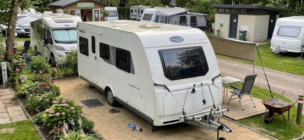 A vendre Caravane CARAVELAIR Allegra 470 04/2017, Caravanes & Camping, Caravanes, Particulier, jusqu'à 4, 1250 - 1500 kg, Banquette en rond