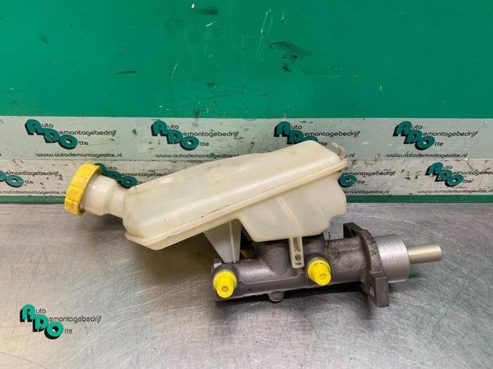 Hoofdremcilinder van een Citroen C2 (C2 03-), Gebruikt, -, Ophalen of Verzenden, -