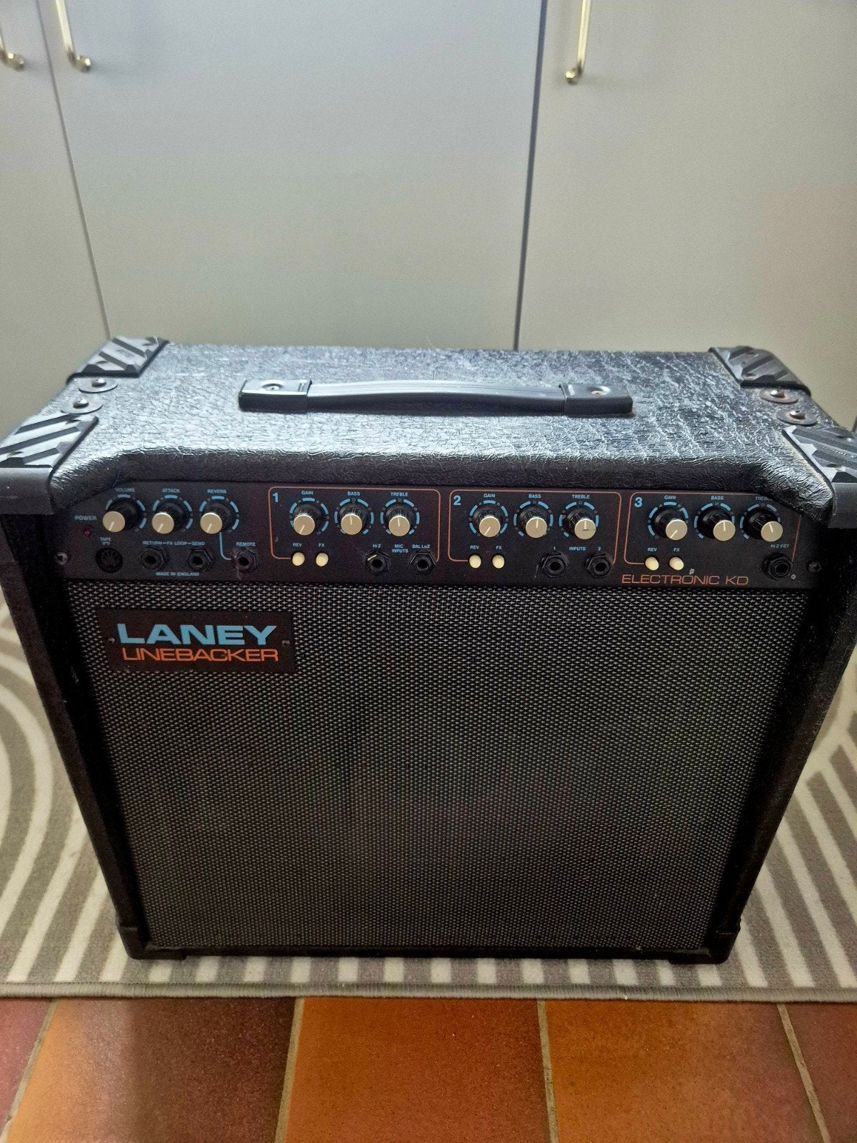Laney Linebacker Electronic KD, Enlèvement, Utilisé