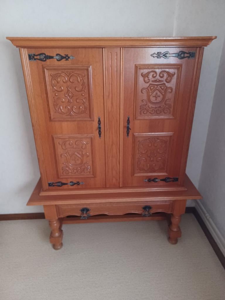 Vintage kasten, Ophalen