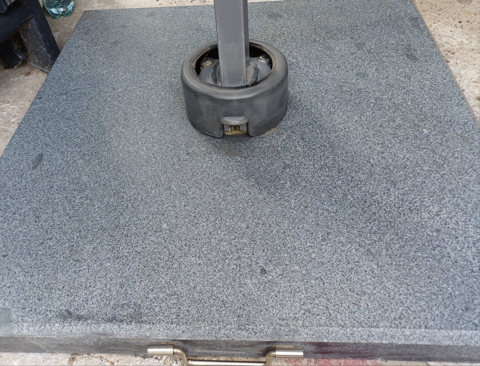 Granieten parasolvoet (op wieltjes)75 kg incl. draaiplaat, Tuin en Terras, Parasols, Gebruikt, Parasolvoet, Minder dan 1 meter
