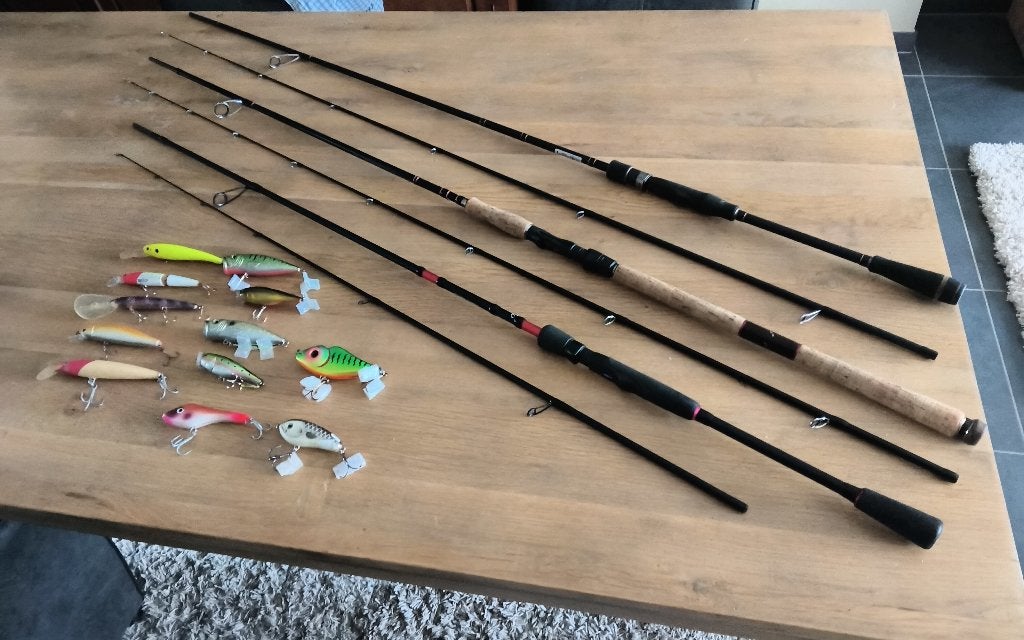 Berkley.Spro.Predox hengels.Kunstaas pluggen., Watersport en Boten, Hengelsport | Roofvissen, Ophalen, Zo goed als nieuw, Complete set