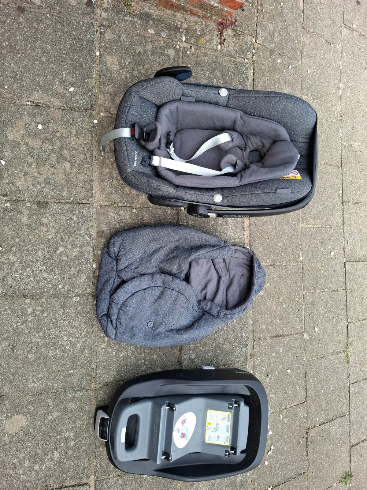 maxi cosi pebble plus + isofix + slaapzak, Ophalen, Isofix