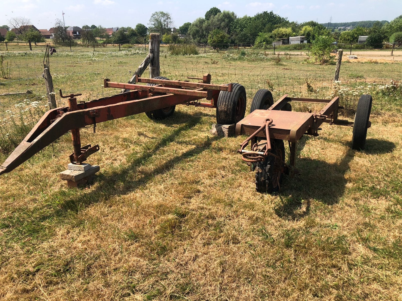Chassis Cavero. Driewieler  chassis. Watervat 1200 liter, Articles professionnels, Enlèvement