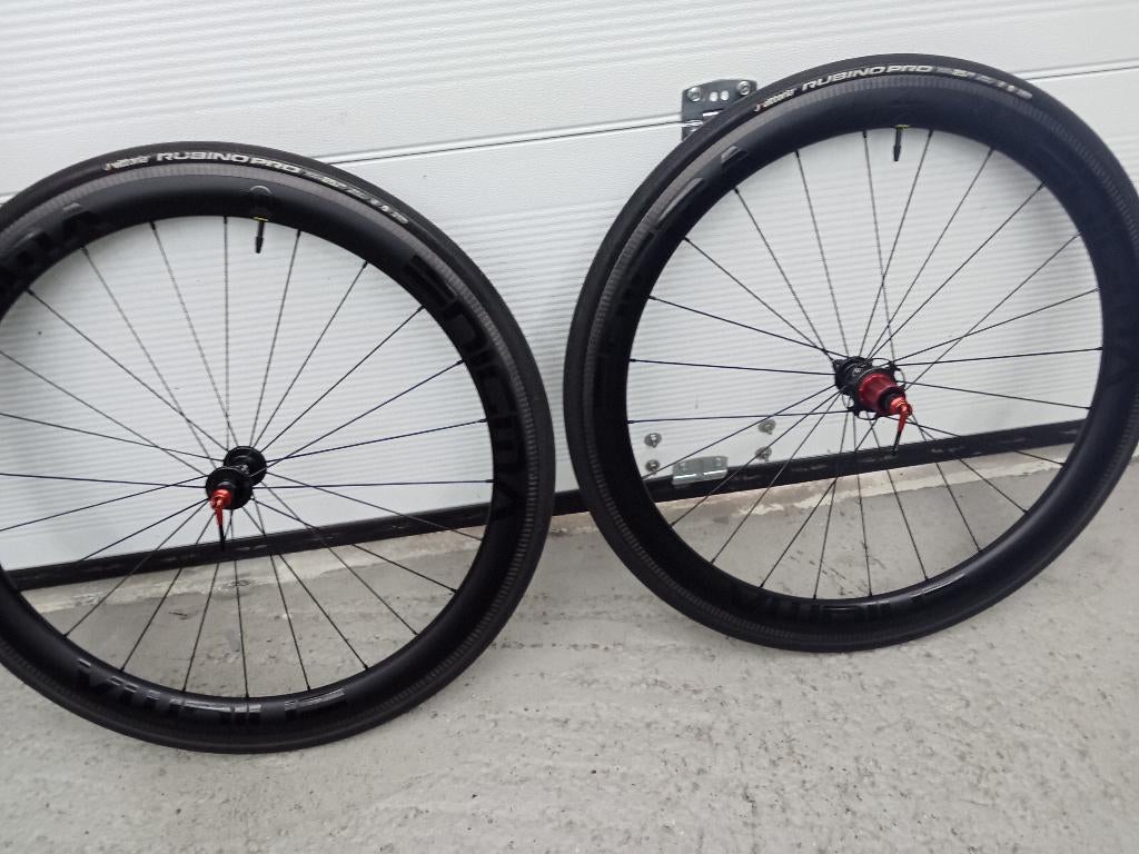 Roue carbone neuve 50 mm patin, Vélos & Vélomoteurs, Neuf, Enlèvement, Carbone, Racefiets