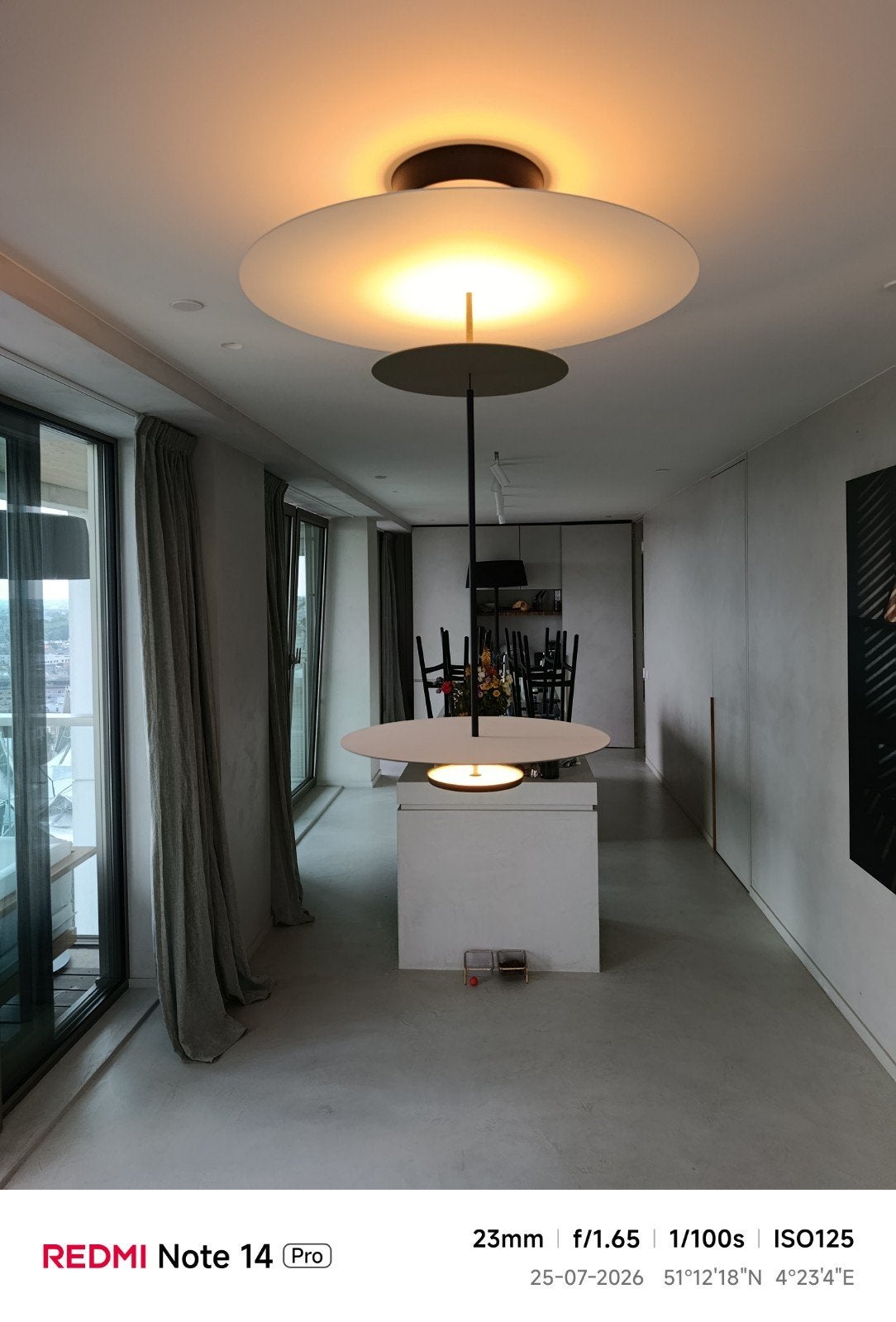 VIBIA flat led hanglamp (nieuwprijs 2750 €), Ophalen, Zo goed als nieuw
