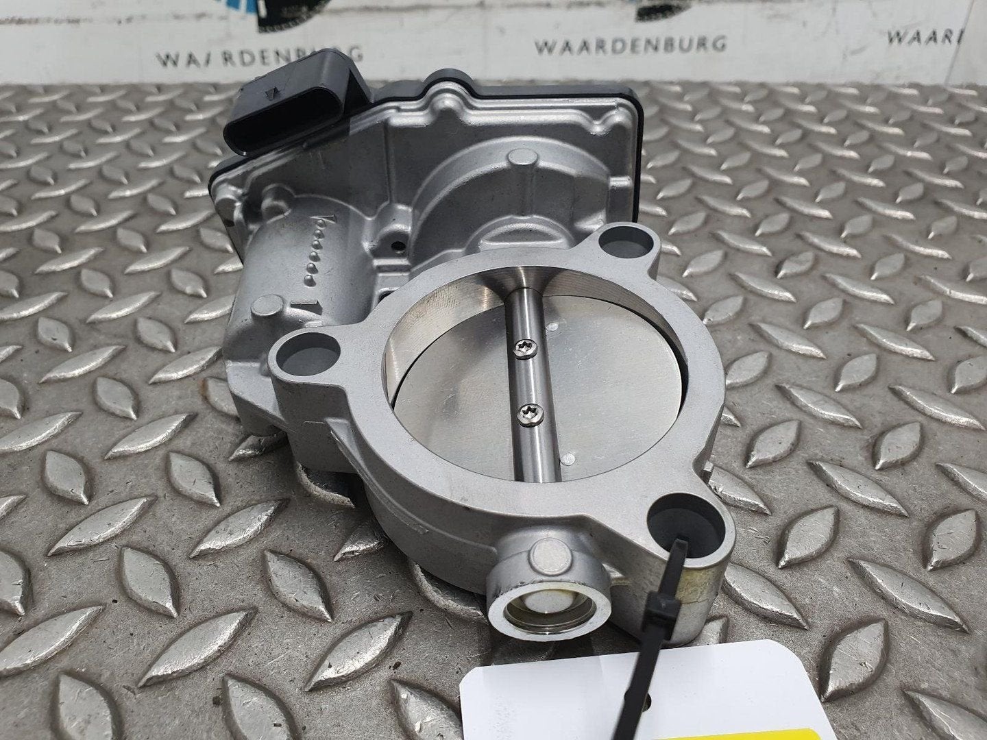 BMW 3 SERIES GASKLEPHUIS 13547619008 2024, Ophalen of Verzenden, Gebruikt, ARN erkend