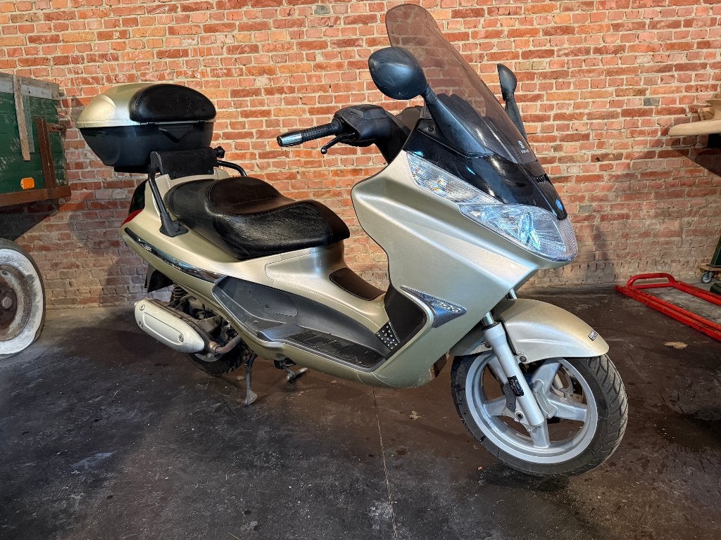scooter Piaggio X8, Vélos & Vélomoteurs, Autres modèles, Enlèvement, Utilisé, Essence