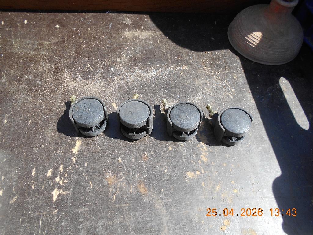 4 roulettes pour meubles, Ophalen, Nieuw