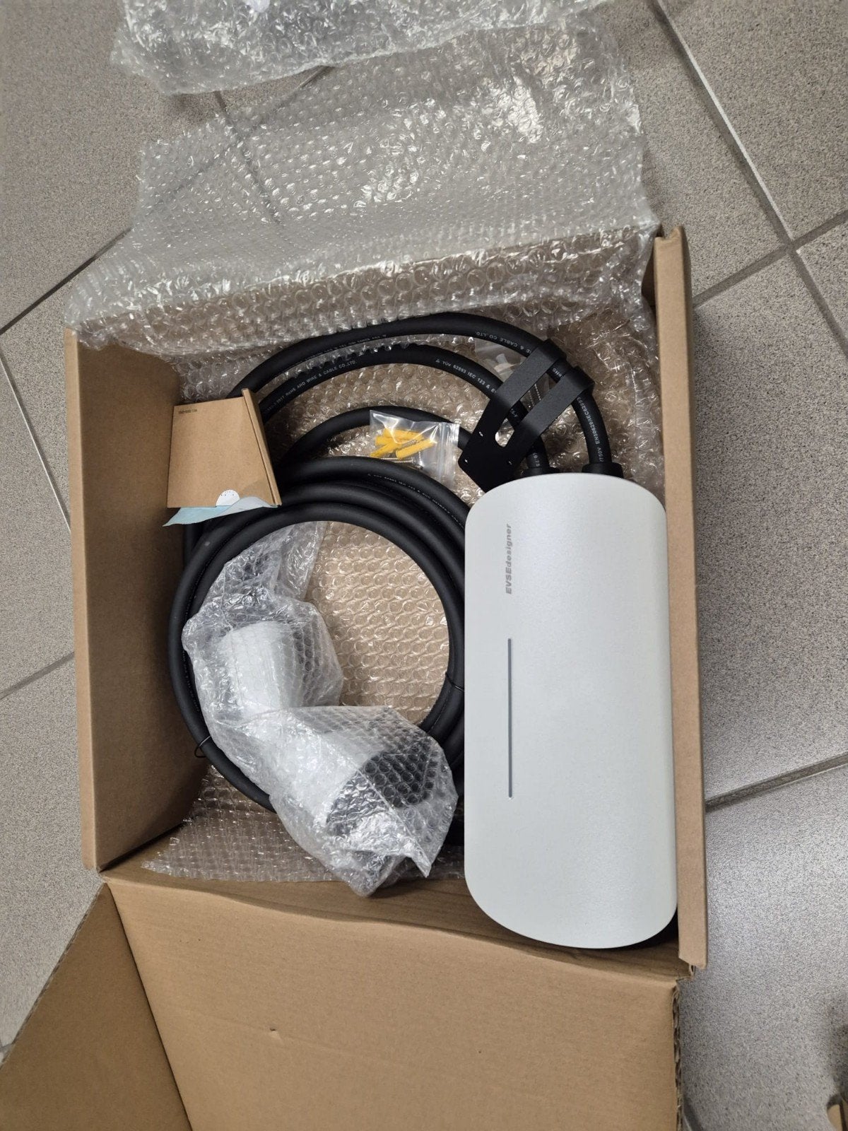 Wandlaadpaal 7,4 kW – Nieuw in doos – Type 2 - NIEUW, Auto diversen, Laadpalen, Ophalen, Laadpaal