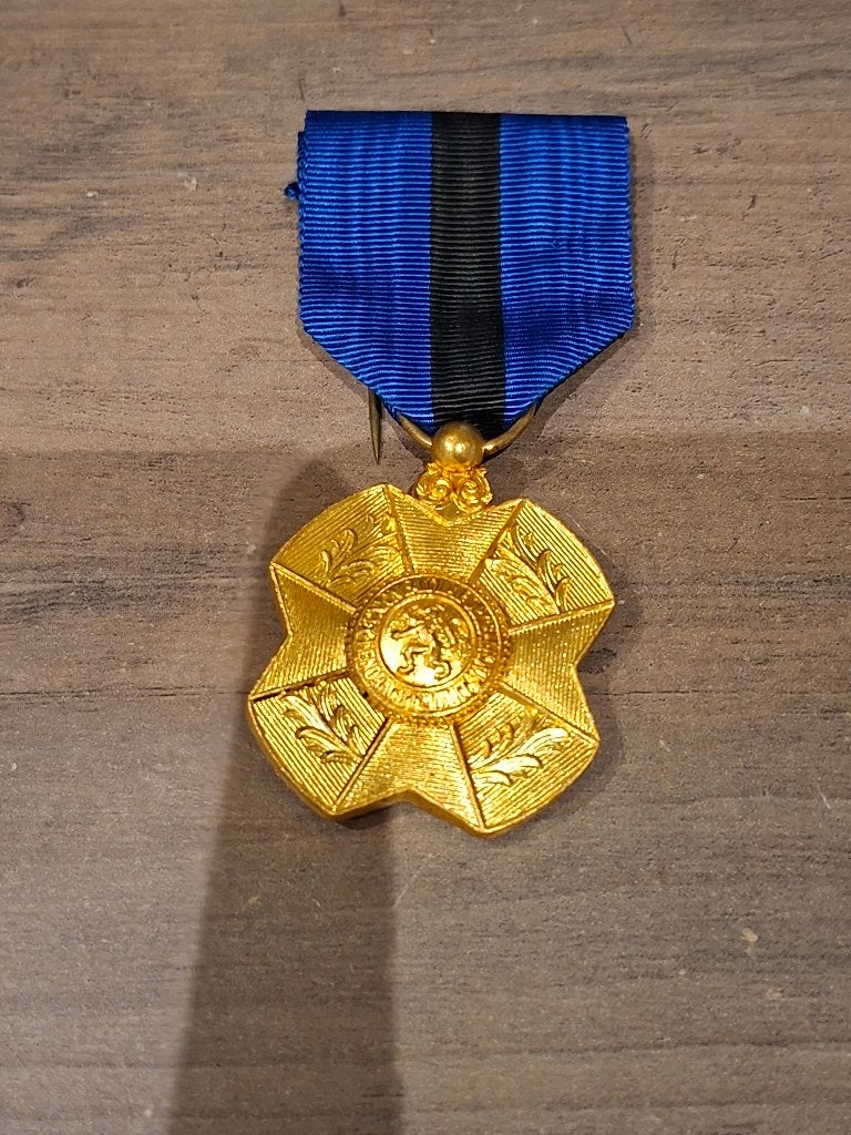Gouden Medaille in de Orde van Leopold II, Collections, Enlèvement ou Envoi