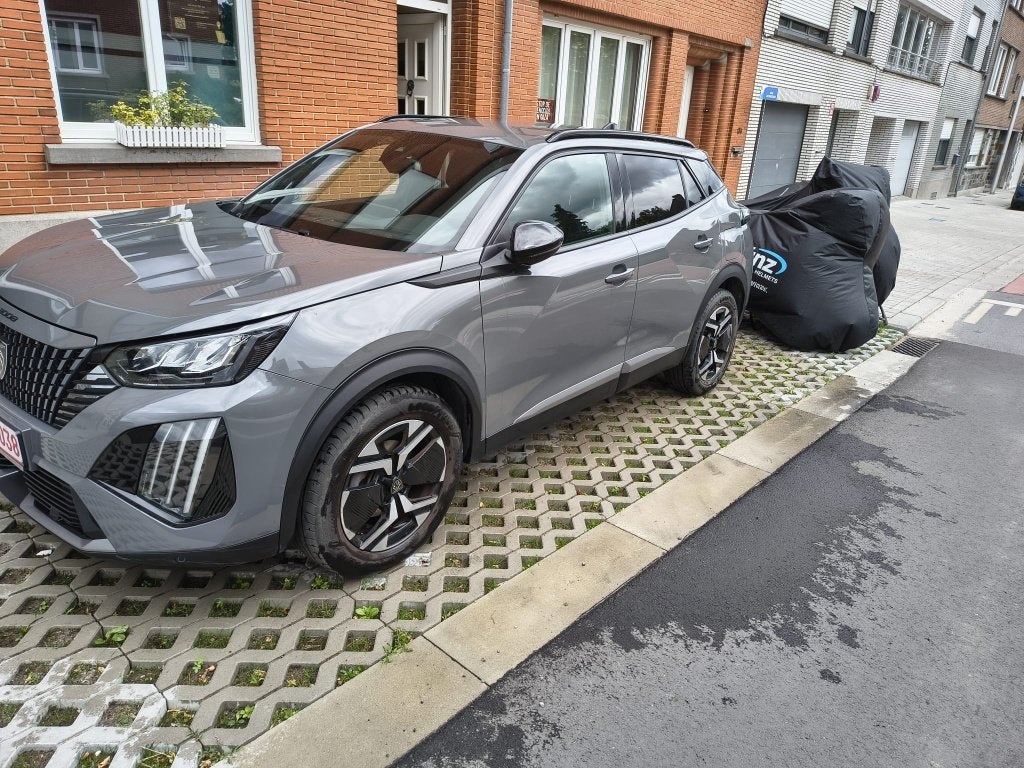 Peugeot 2008, Stof, Euro 6, Trekhaak, Particulier