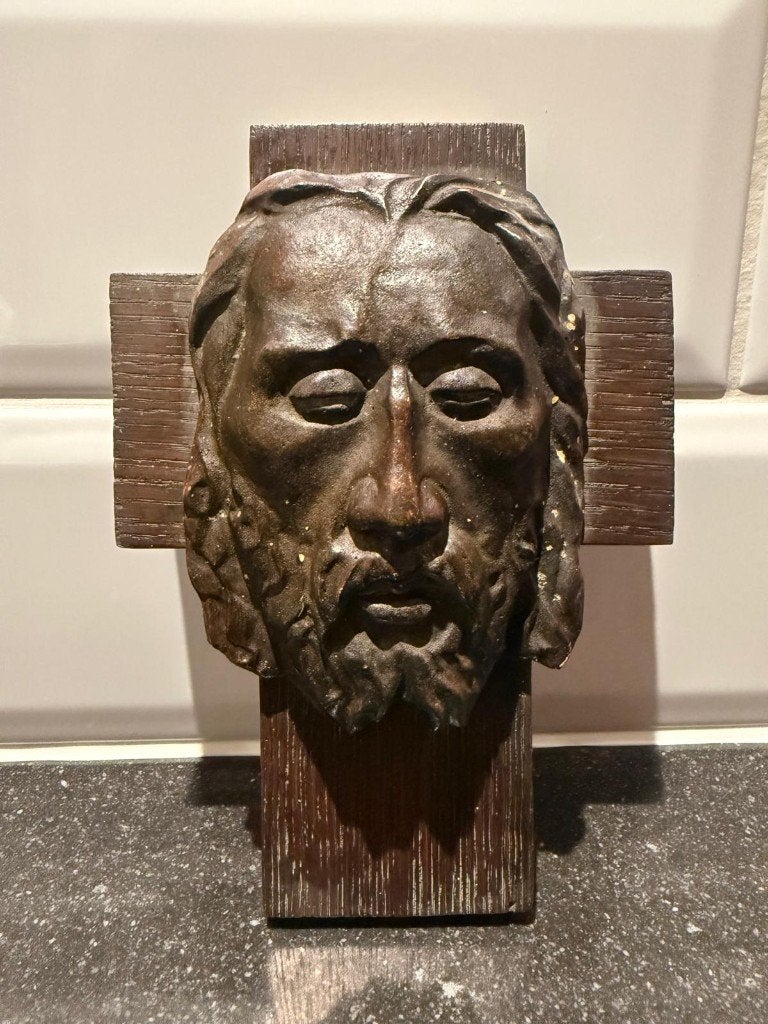Bronzen Wandmasker Jezus Christus op Houten Kruis – Vintage, Ophalen