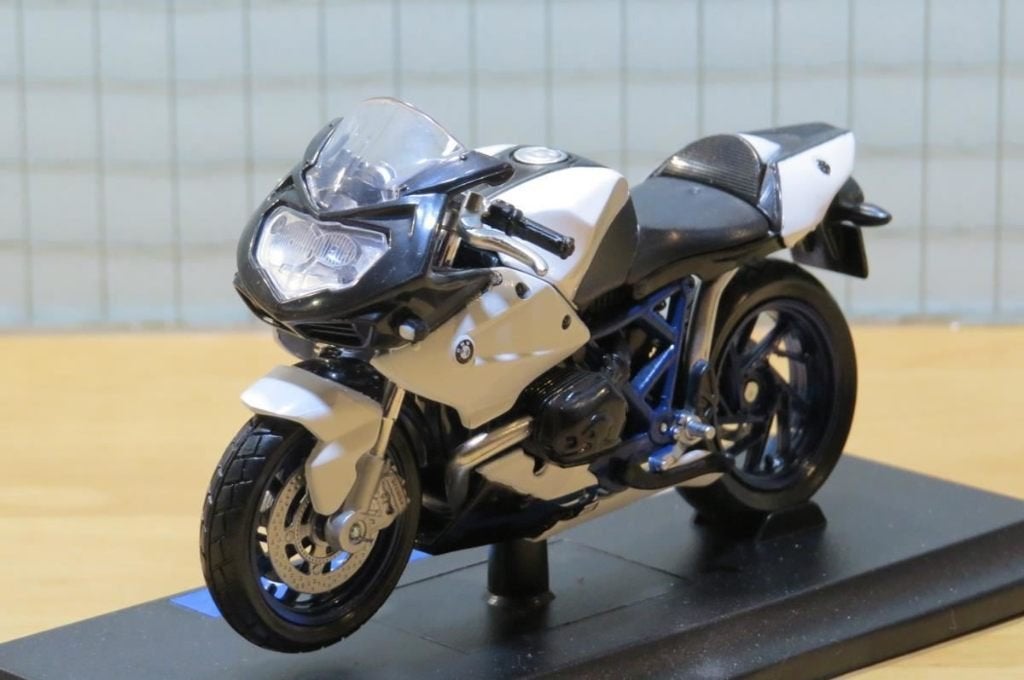 BMW HP2 sport 1:18 Maisto, Ophalen of Verzenden, Nieuw, Motor, Maisto