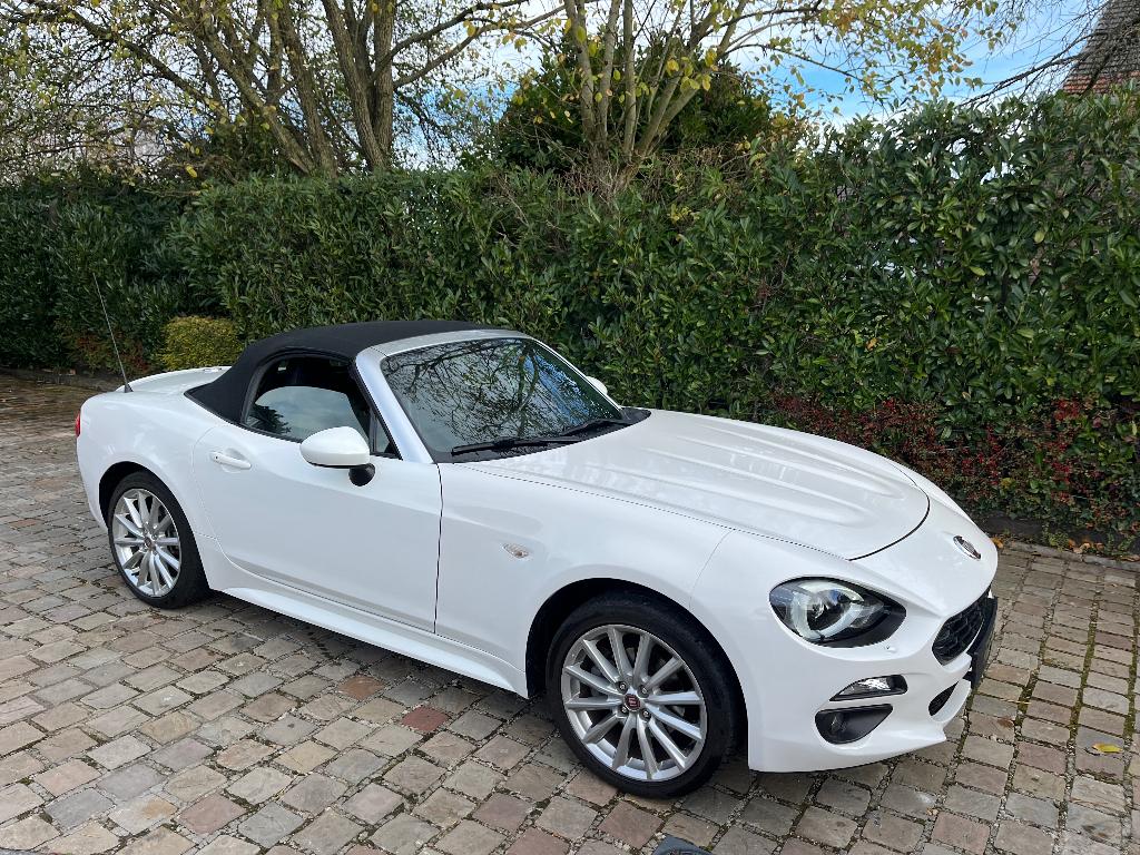 Fiat 124 SPIDER ful options série spécial, Auto's, Fiat, Elektrische ramen, Wit, Leder, Bedrijf