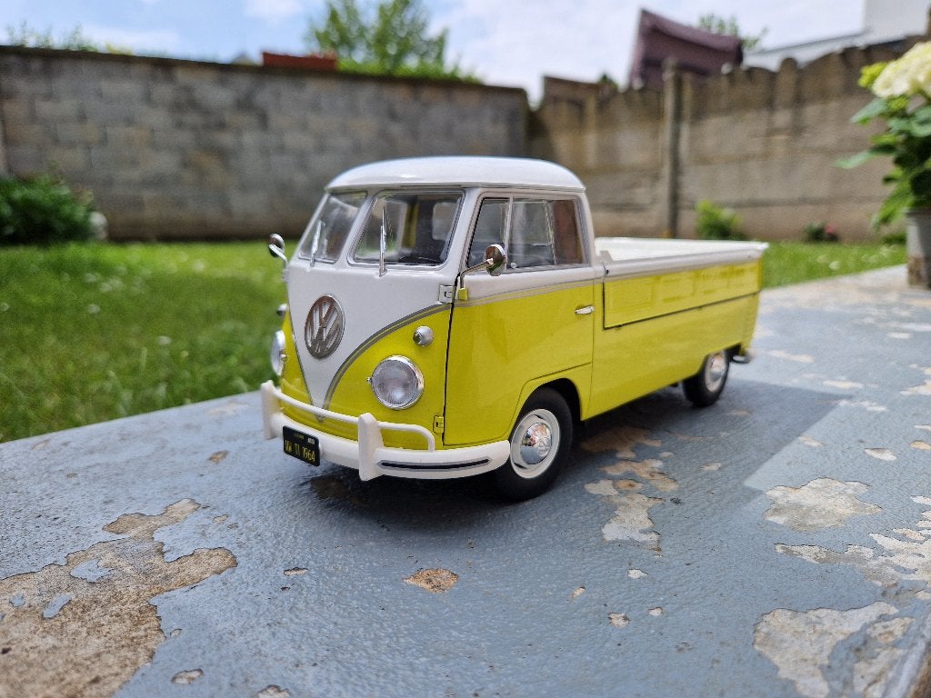 VW T1 Pick Up - Échelle 1/18 - PRIX : 49€, Hobby & Loisirs créatifs, Voitures miniatures | 1:18, Enlèvement ou Envoi, Neuf, Voiture