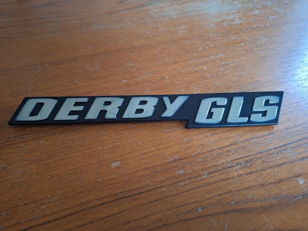 Emblème Volkswagen Derby GLS, Enlèvement ou Envoi, Utilisé, Volkswagen