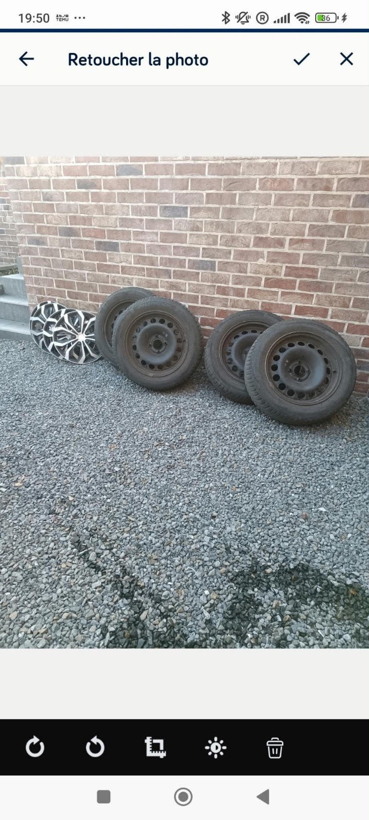 Pneus Hankook hiver sur jantes en tôle.Entre-axes de 4x108., Ophalen, Gebruikt