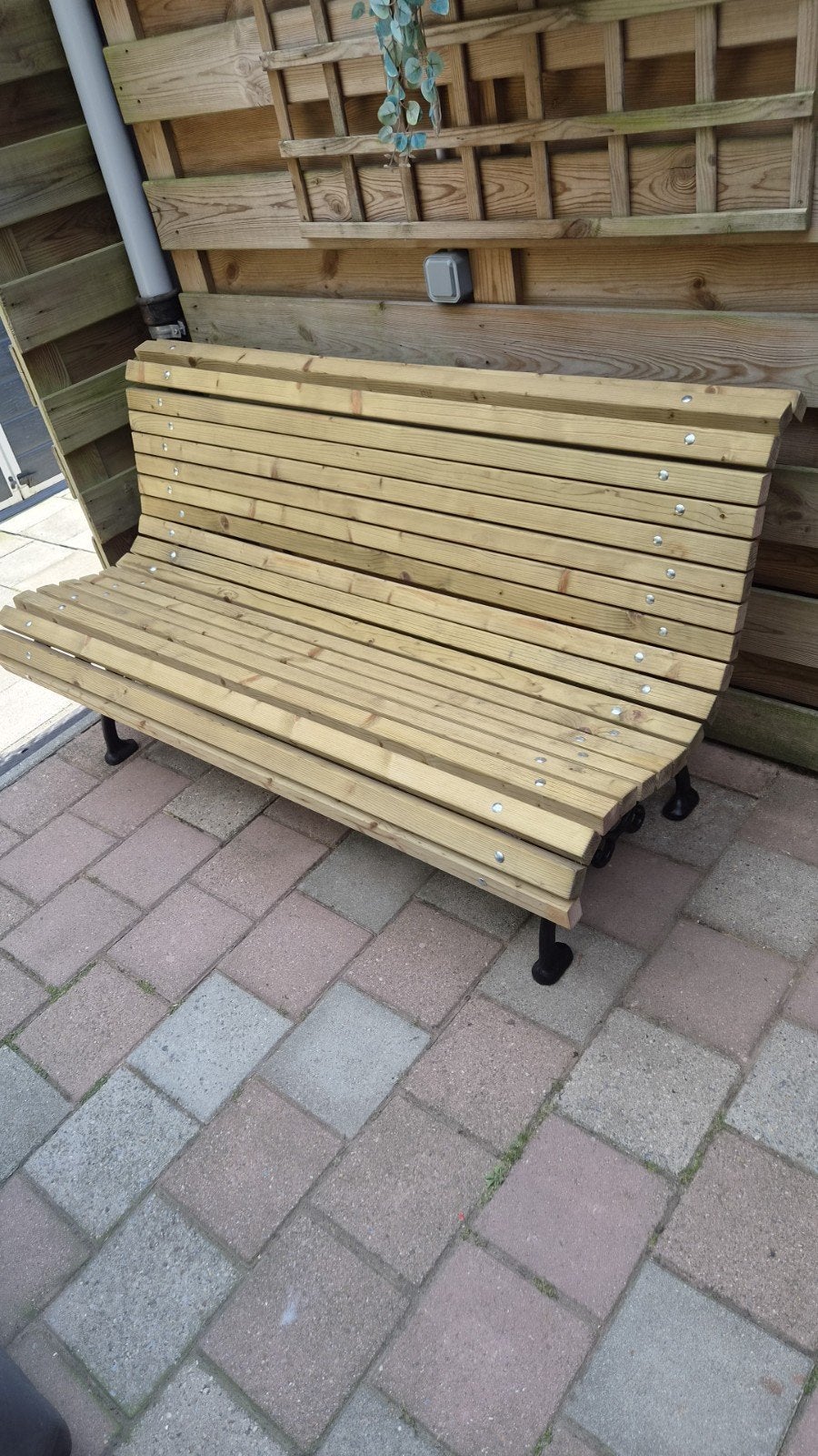 gerestoreerde gietijzeren bank 150cm lang, Tuin en Terras, Ophalen, Zo goed als nieuw