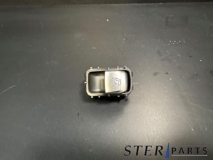 Commutateur réglage siège d'un Mercedes E-Klasse, 3 mois de garantie, Utilisé, -, -
