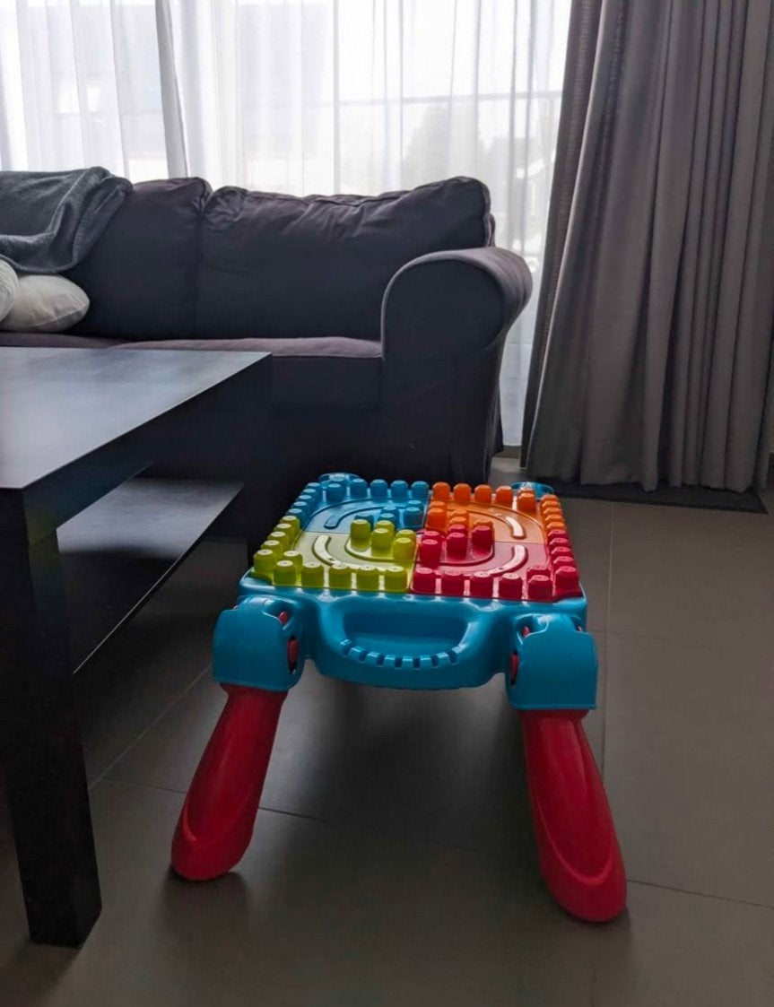 Megablocks tafel, Enlèvement