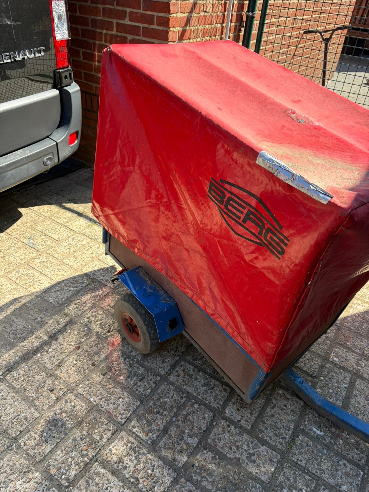Aanhangwagen berg voor gocart of tractor, Ophalen, Berg