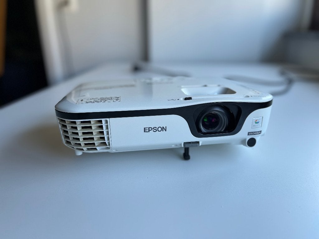 Epson-videoprojector, Audio, Tv en Foto, Beamers, Ophalen, Gebruikt, HD (720), Epson