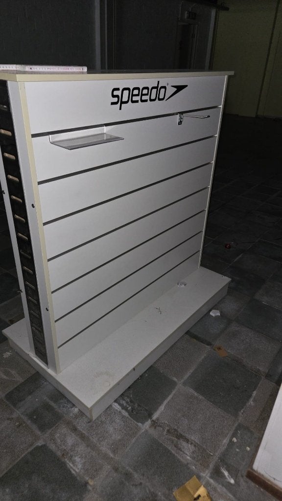 Slatwall rek - presentatierek - lamellenwand, Ophalen, Gebruikt, Overige houtsoorten