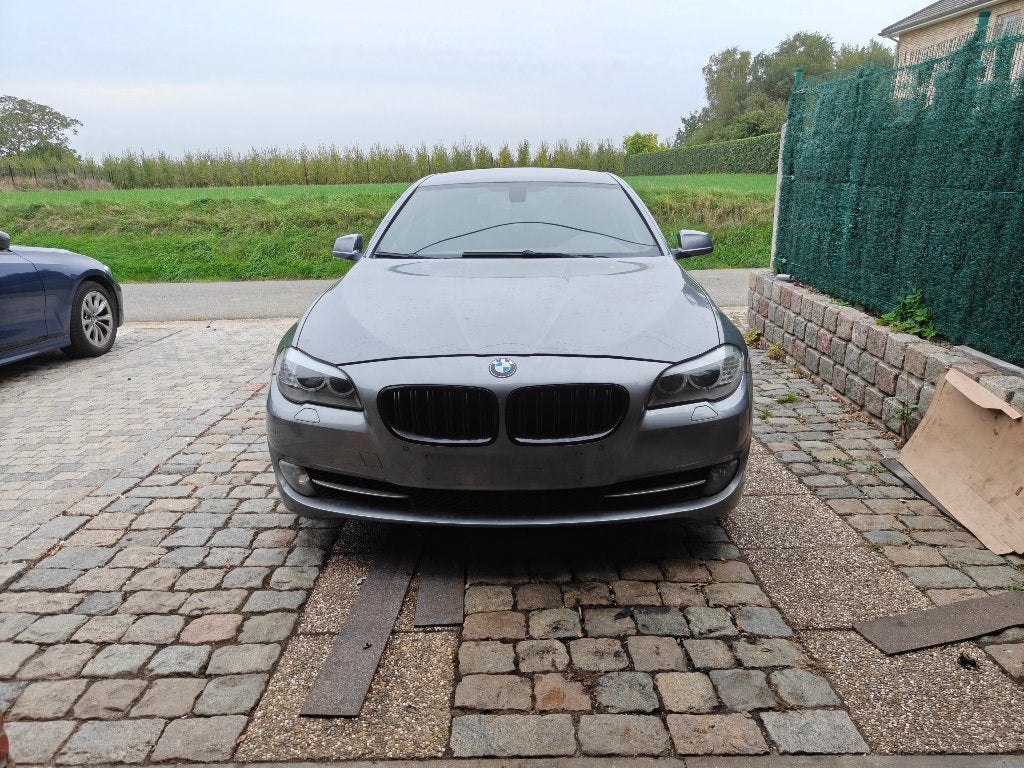 BMW serie 520i F10, Cuir, Noir, 5 portes, Automatique