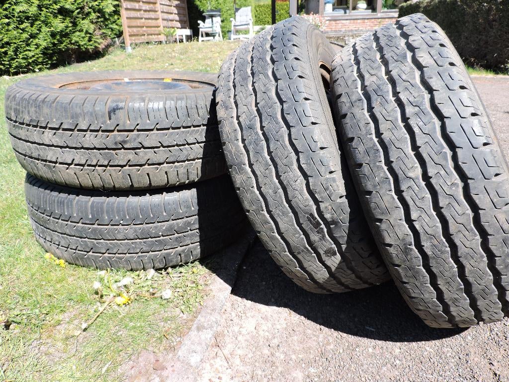 215/65 R 15 C banden plus velgen, 15 pouces, Pneus été, Pneu(s), Enlèvement