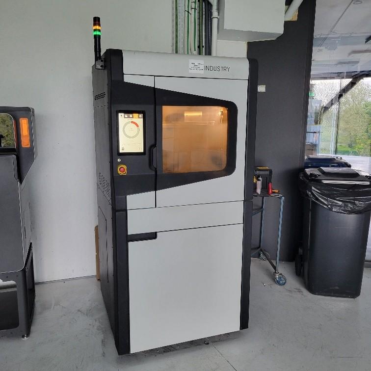 3D  Kunststof Printer  3D gence  of HP, Ophalen