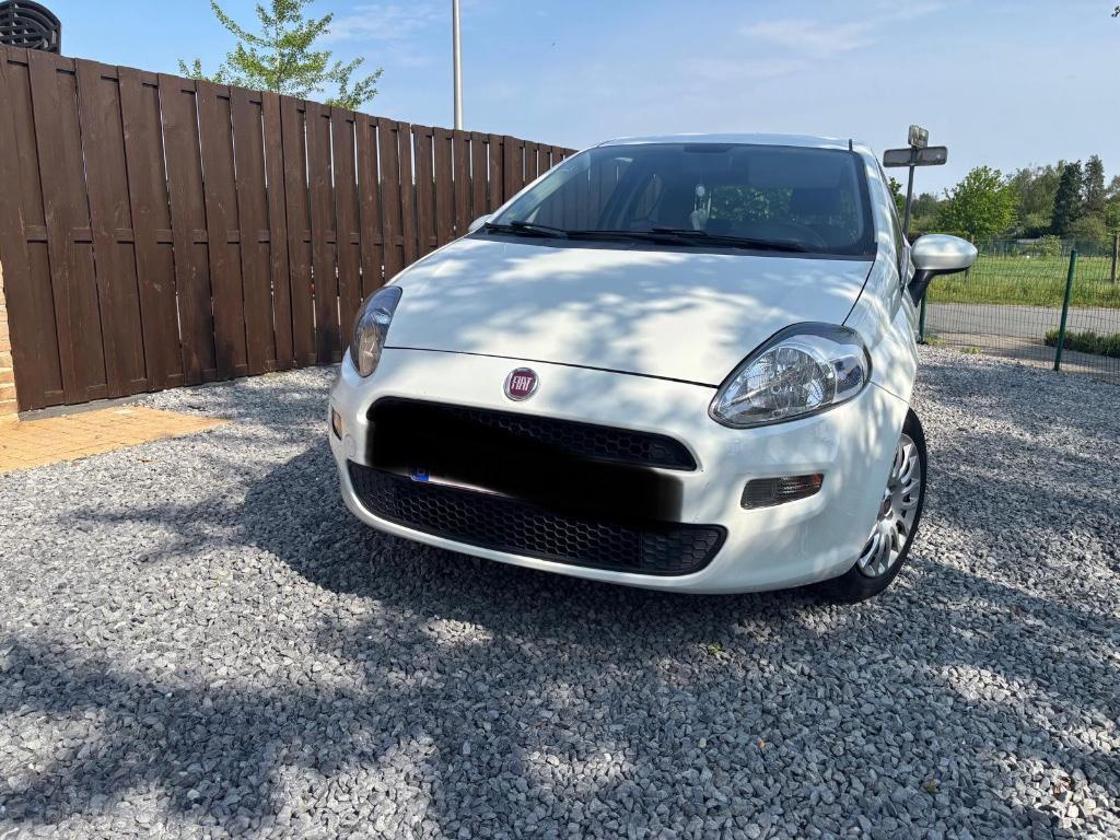 FIAT PUNTO GEKEURD VOOR VERKOOP, Auto's, Stof, Zwart, Handgeschakeld, Particulier